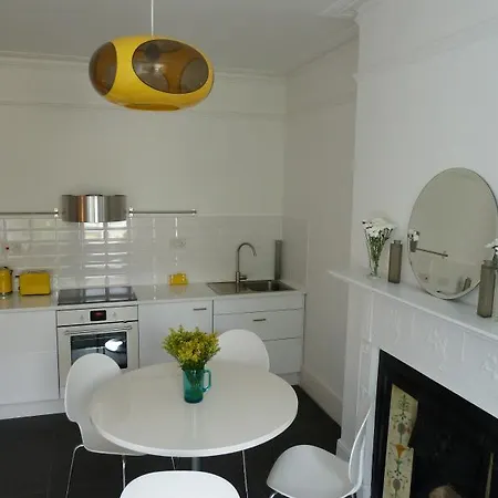 Belsize Park Boutique Accommodation London Exterior photo