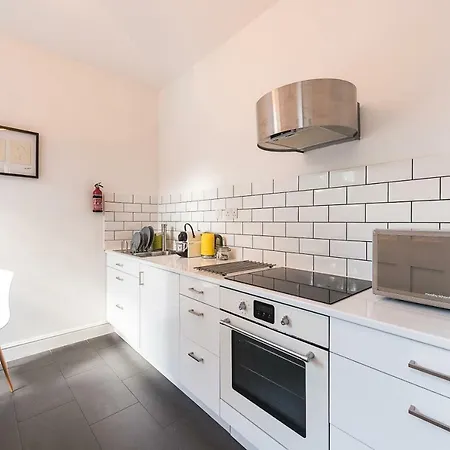 Belsize Park Boutique Accommodation London Exterior photo