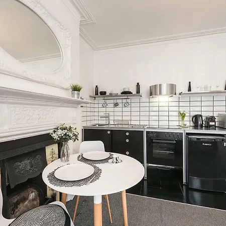 Belsize Park Boutique Accommodation London Exterior photo